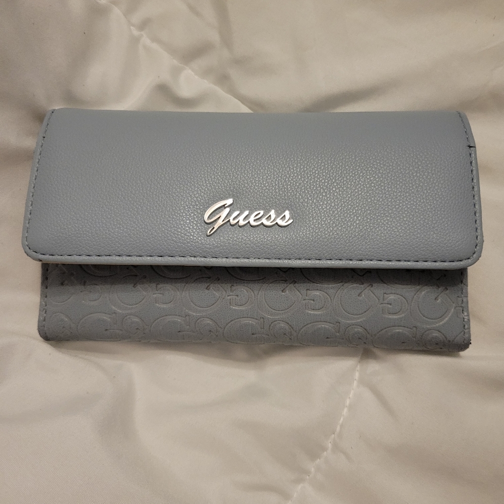 Blue Guess wallet - Picture 1 of 7